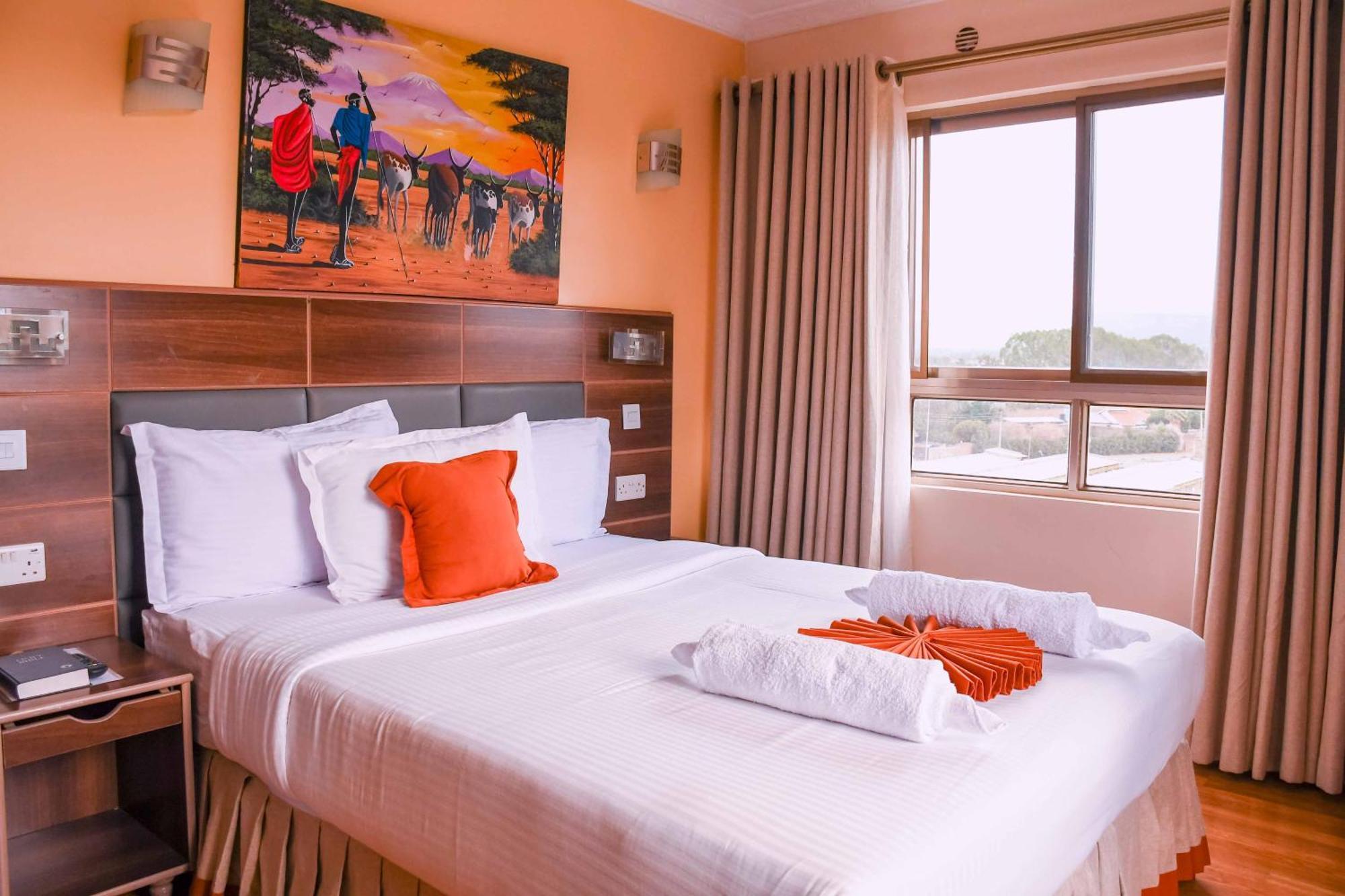 Buraha Zenoni Hotel And Resort Накуру Экстерьер фото