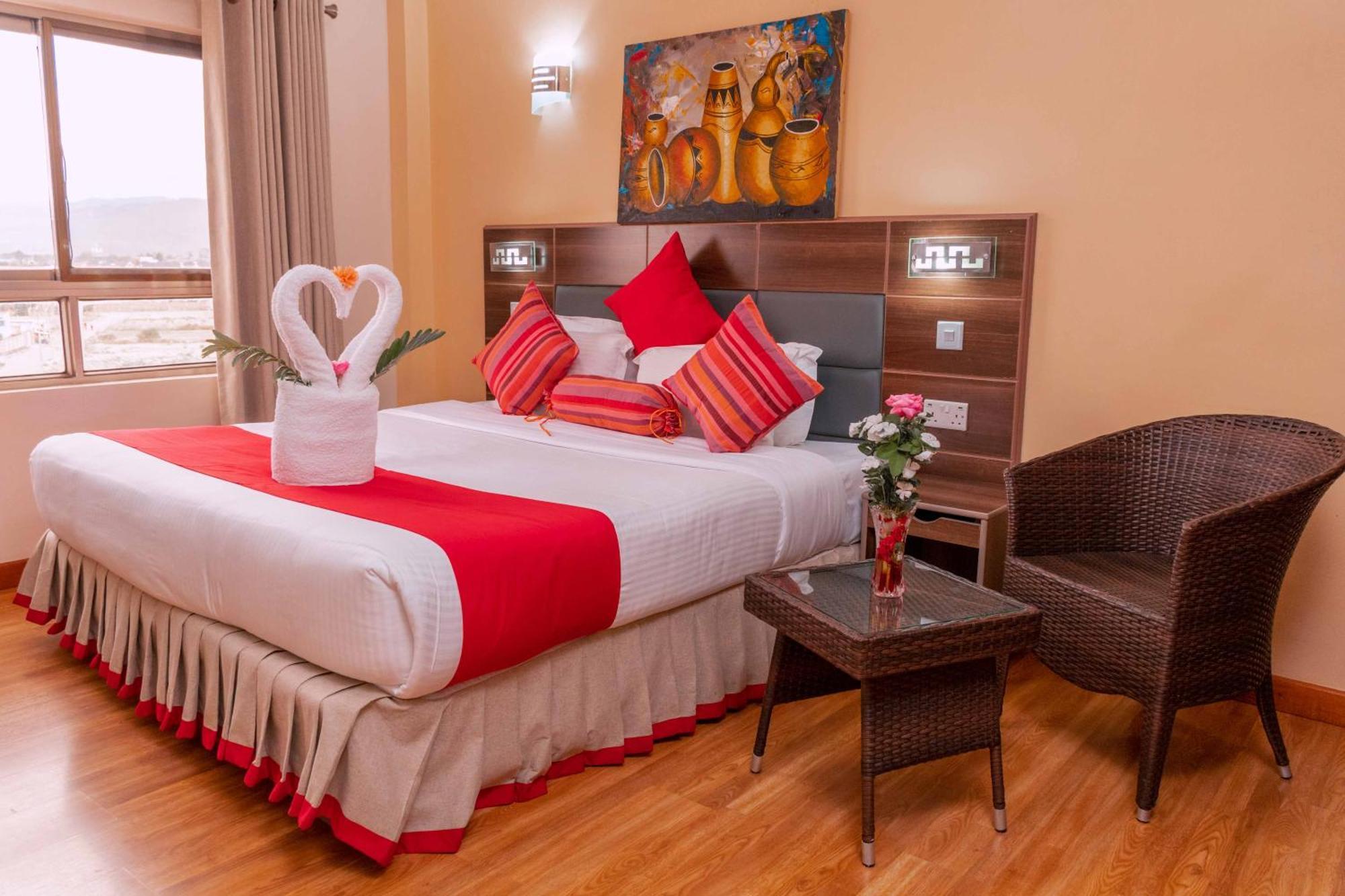 Buraha Zenoni Hotel And Resort Накуру Экстерьер фото